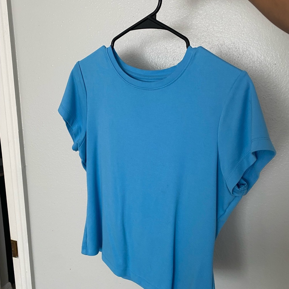 Adrienne Vittadini Sky Blue Short Sleeve Tee